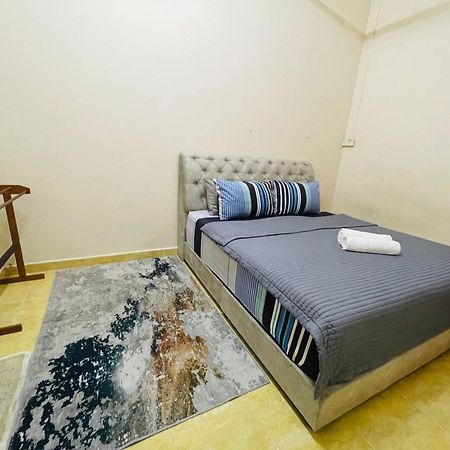 Kota Bharu Homestay Экстерьер фото