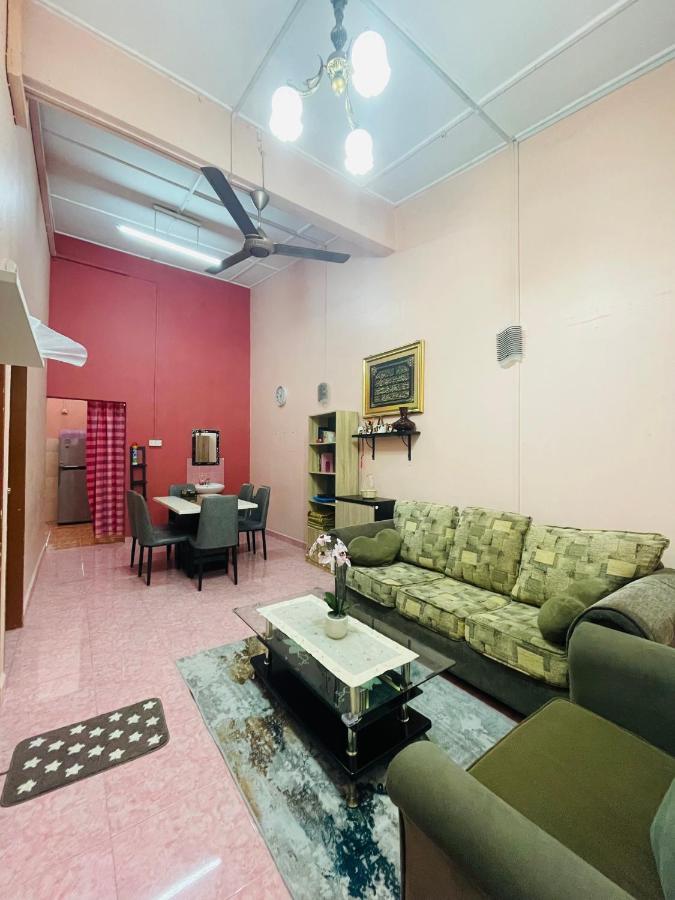 Kota Bharu Homestay Экстерьер фото
