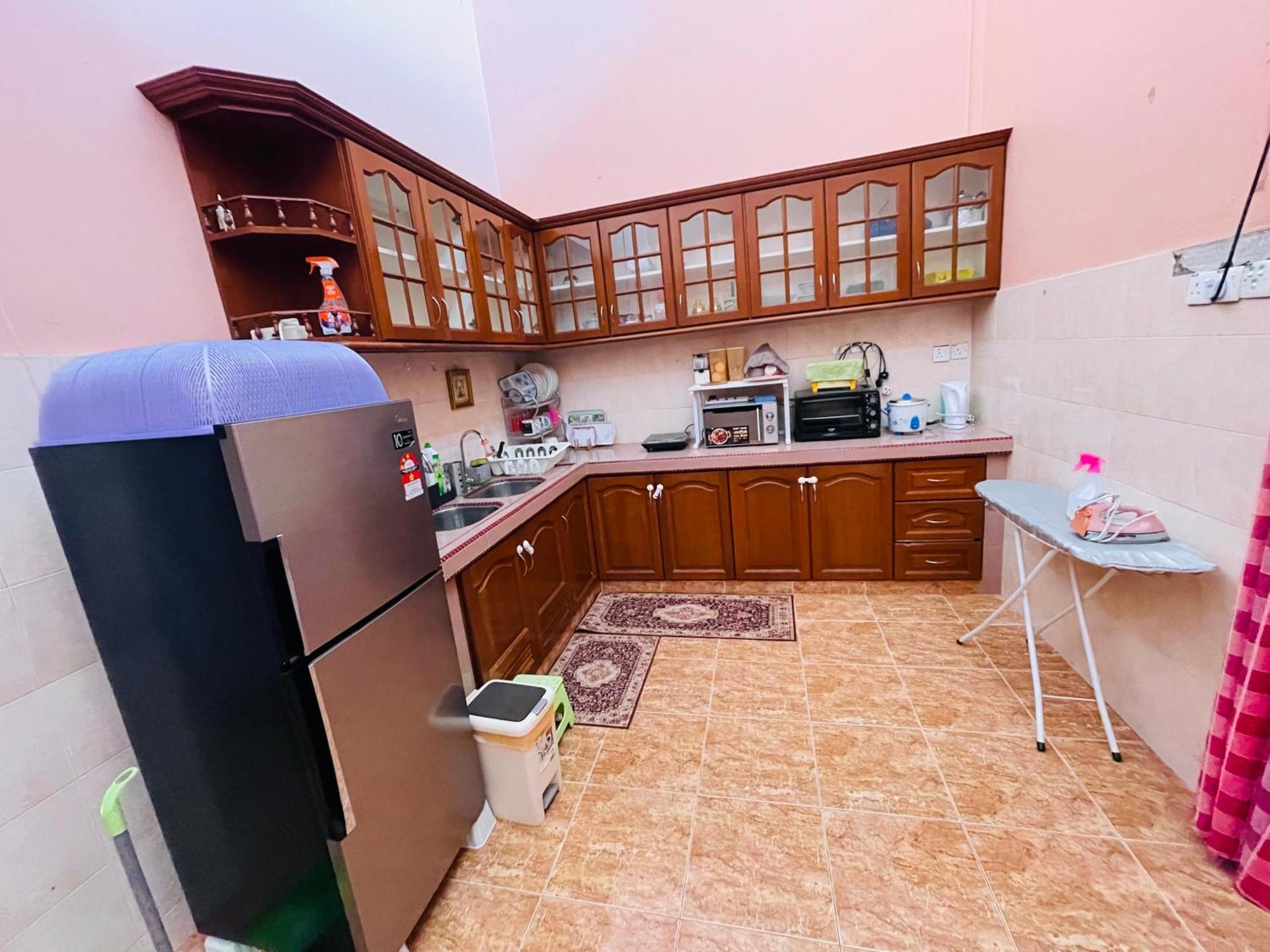 Kota Bharu Homestay Экстерьер фото