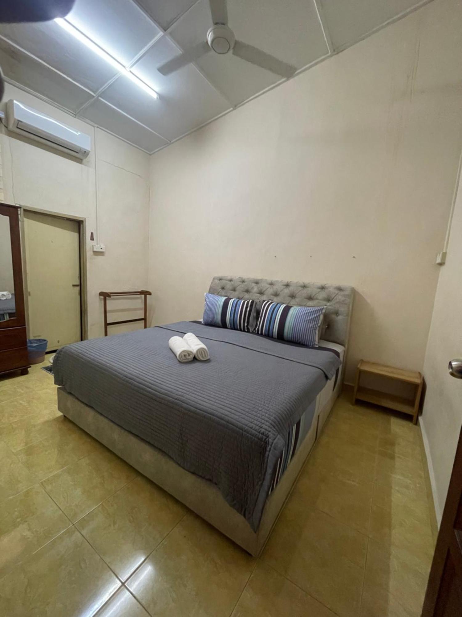 Kota Bharu Homestay Экстерьер фото